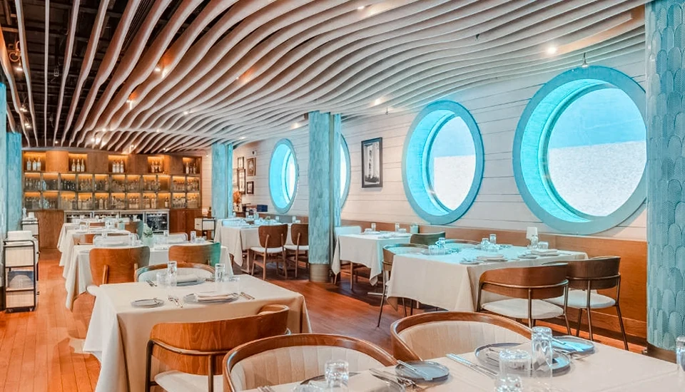 هتل سوئیس اوتل بویوک افس ازمیر